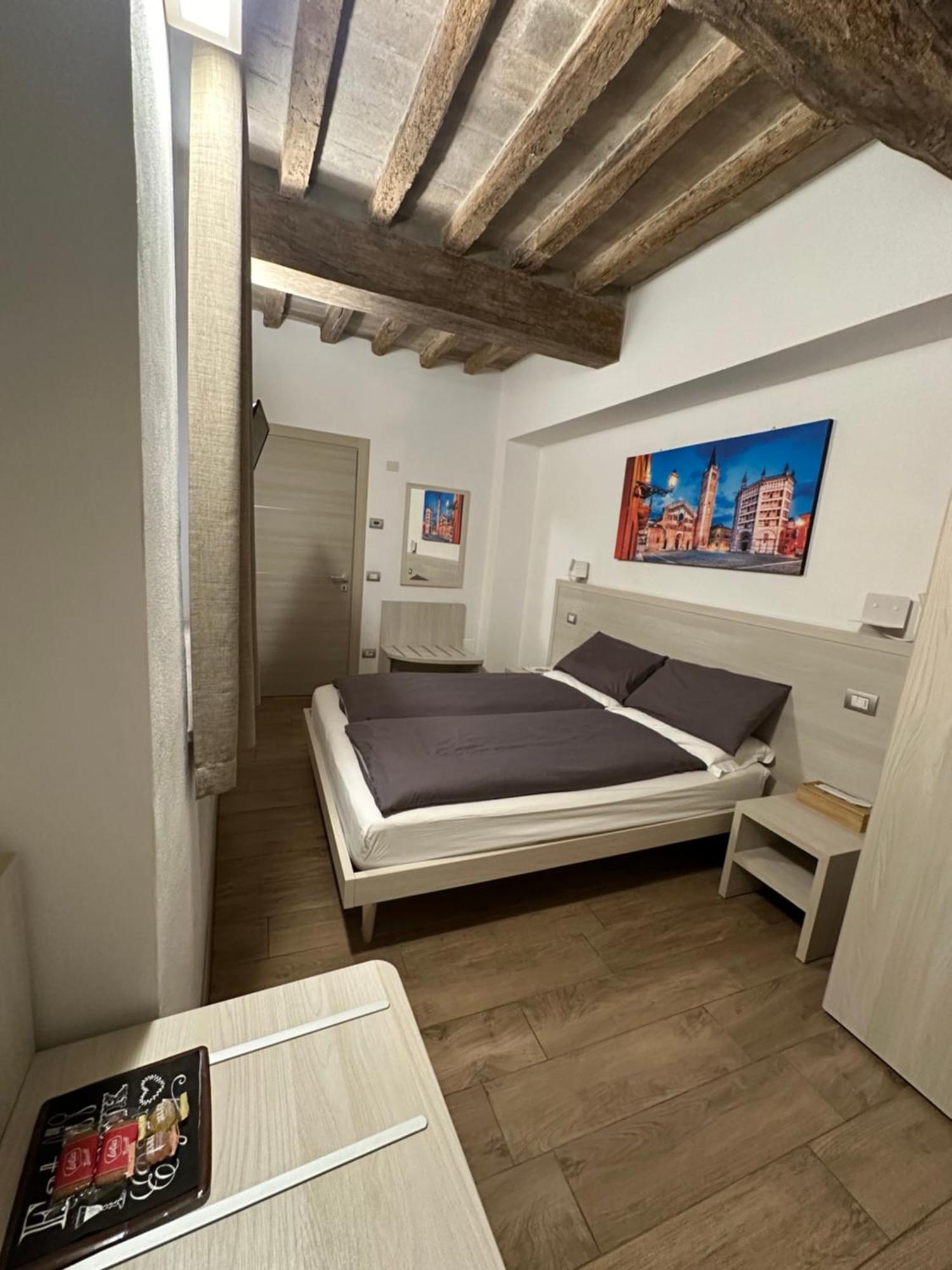 מלון פארמה Residenza Pezzani מראה חיצוני תמונה